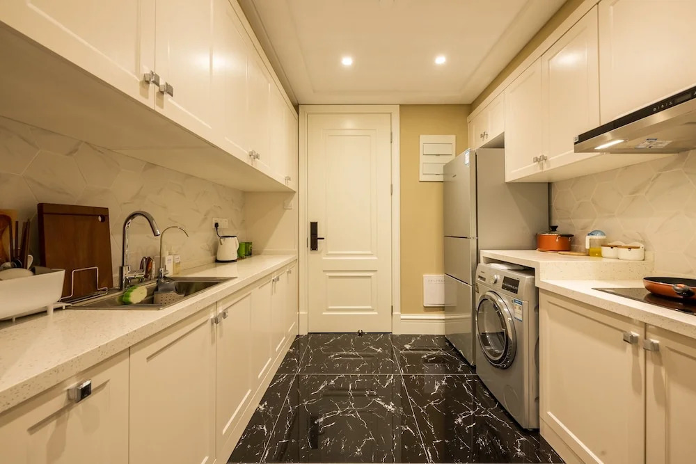 Hidden Residence - Fuyu