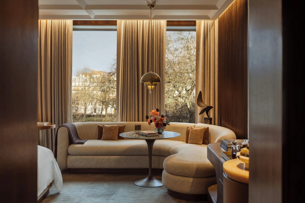 The Chancery Rosewood