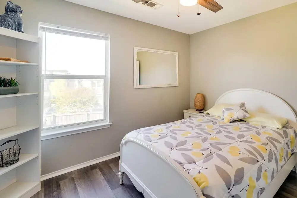 San Antonio Home w/ Hot Tub - 1 Mi to Seaworld