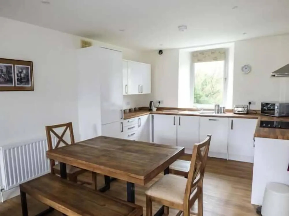 Crooklands House 3