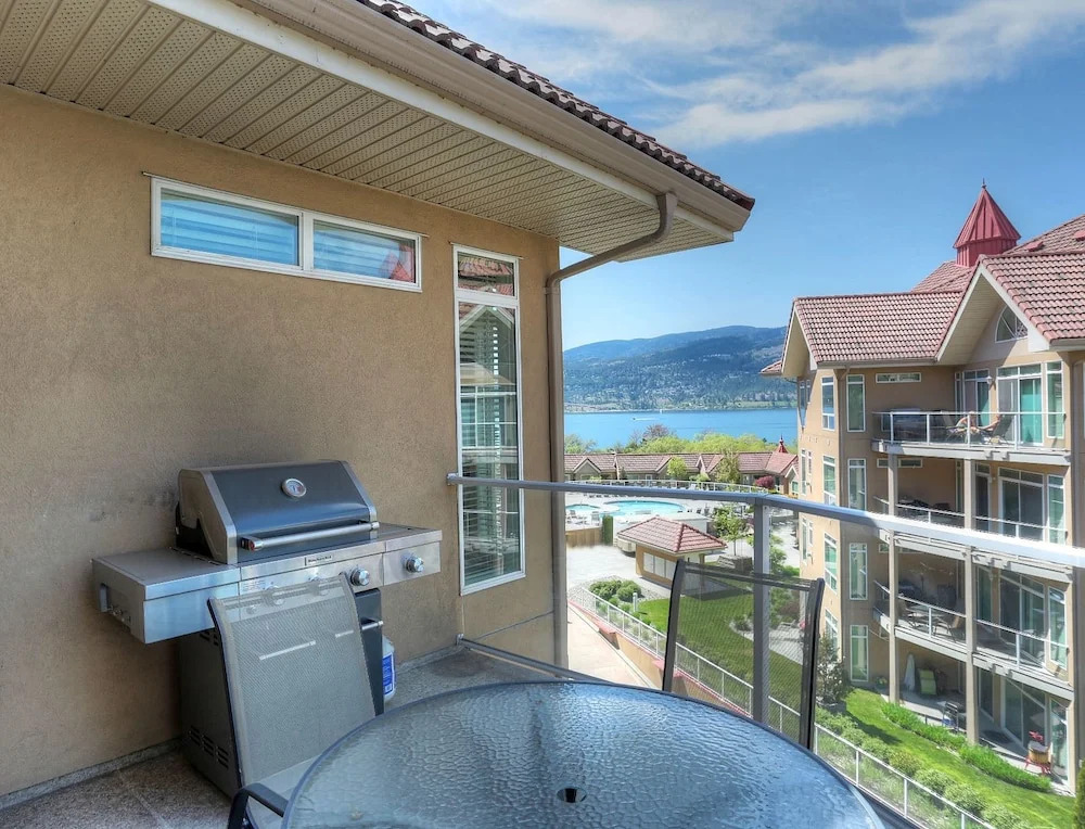 Kelowna Discovery