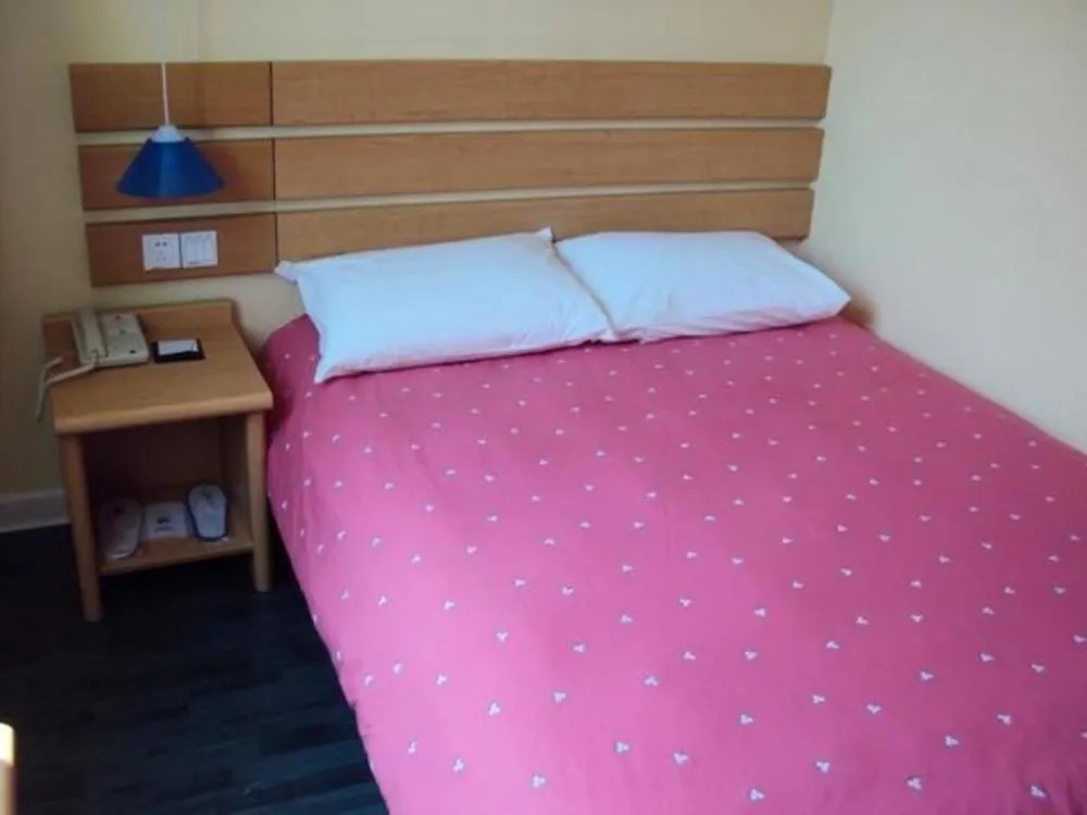 Home Inn-qingdao Yan'an Road Branch