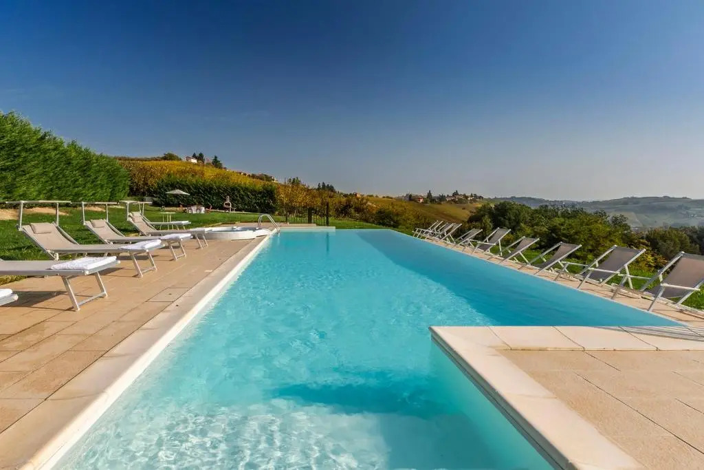 Casale Dell'acero Rosso 10, Emma Villas