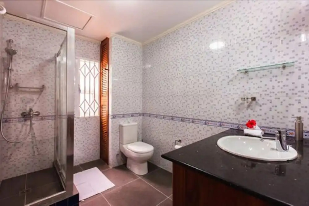 Praslin Holiday Home