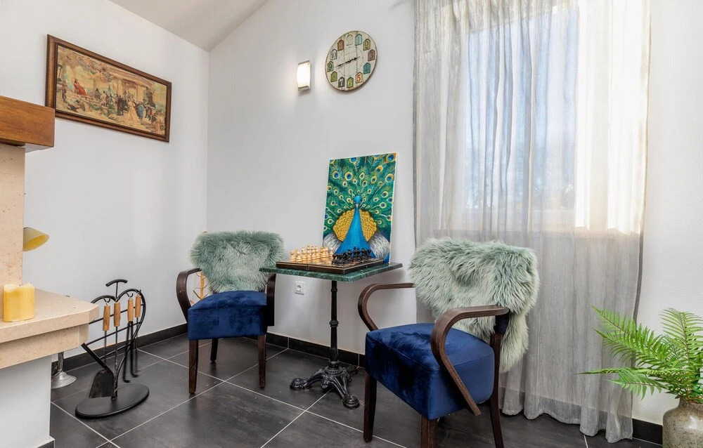 Luxurious Home In Sosici