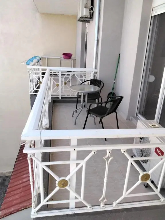Papi's Apartments 1 - 1 Bedroom