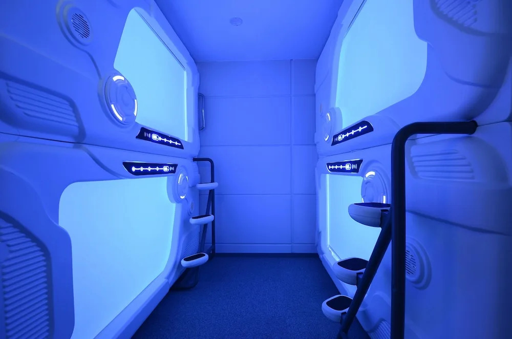Moon Station Hotel Tokyo