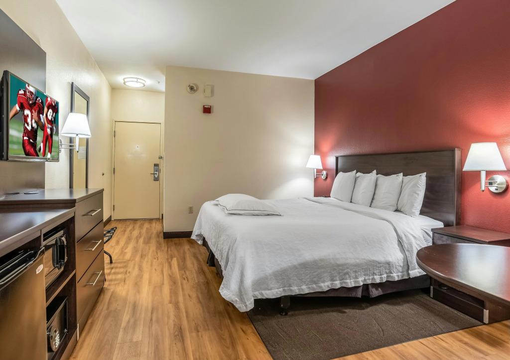 Red Roof Inn PLUS+ San Antonio Downtown - Riverwalk