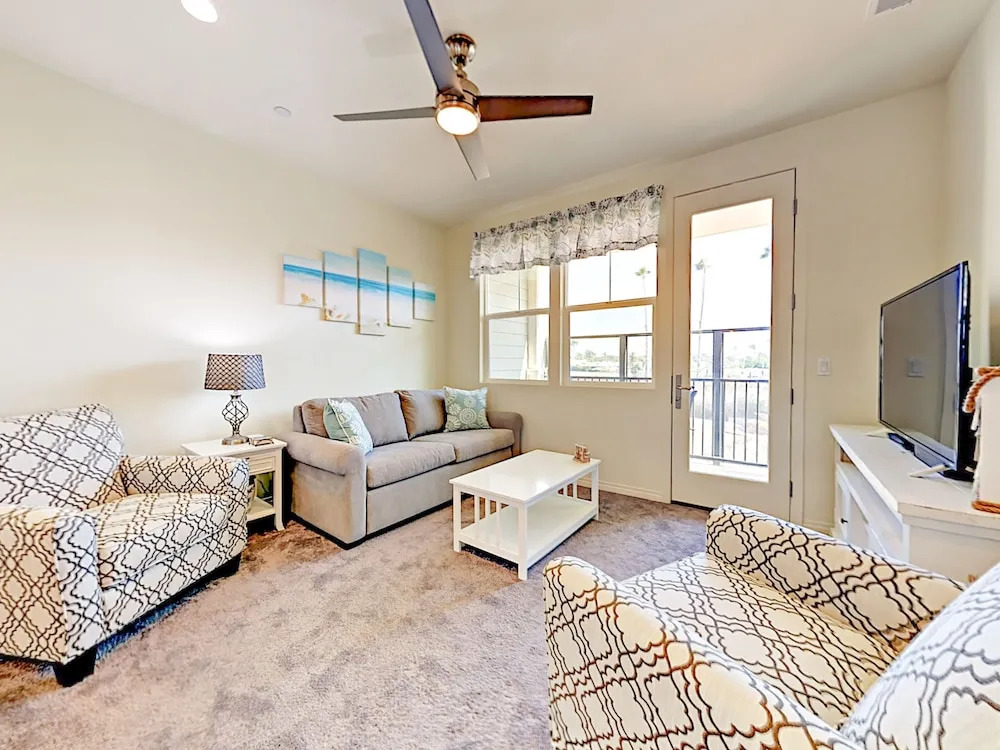 Brand-new 2BR w/ Balcony, Near Beach 2 Bedrooms 2.5 Bathrooms Townhous