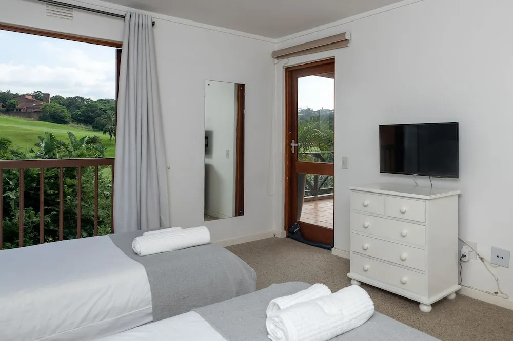 San Lameer Villa Rentals 10303