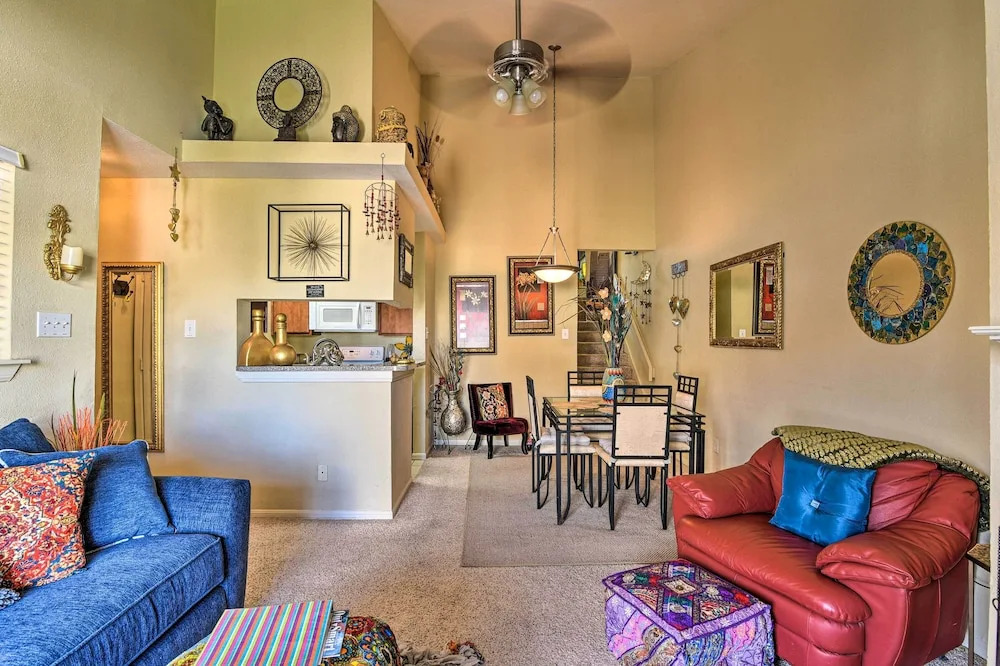 Refreshing Galveston Condo w/ 2 Balconies!