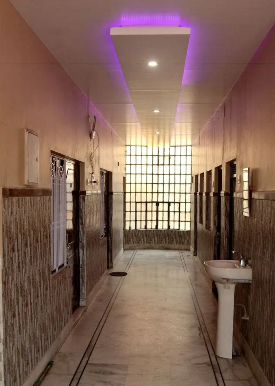 Hotel Aastha