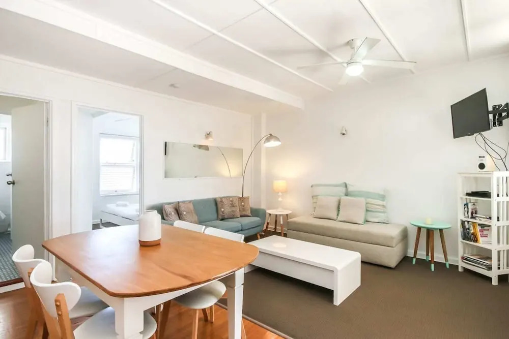 1 Bdr Funky Beach Pad Steps To The Beach W Parking