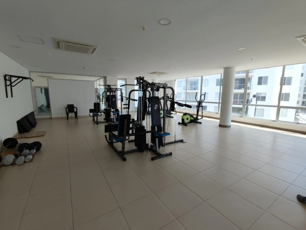 Hermoso apartamento con piscina (alberca).