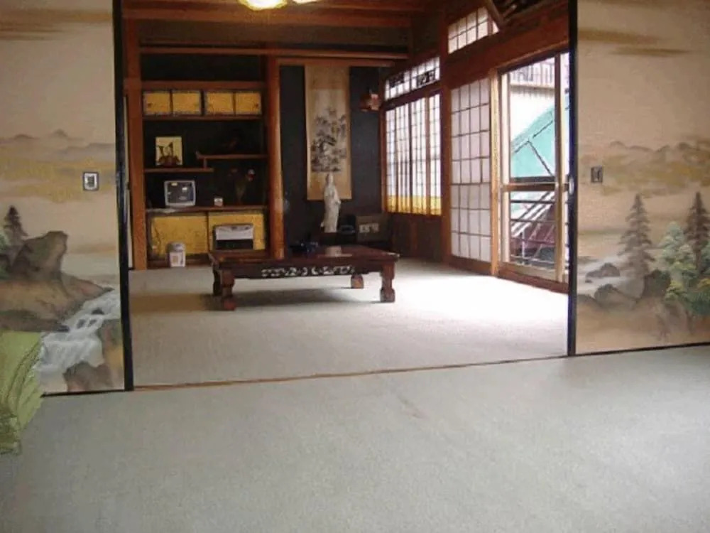 Saratoku Ryokan