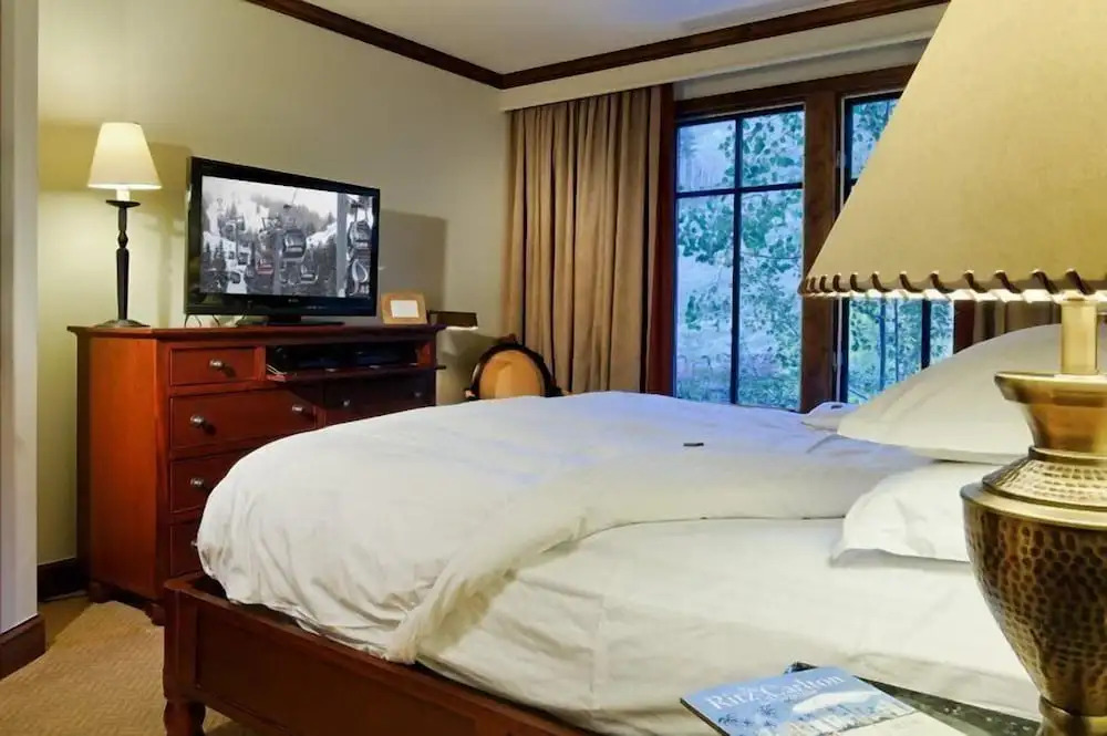 Aspen Ritz Carlton 3 bed 04