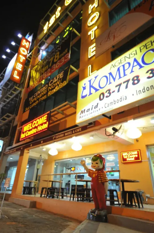 1ST Centro Hotel
