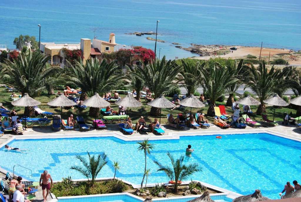 Отель Mediterraneo