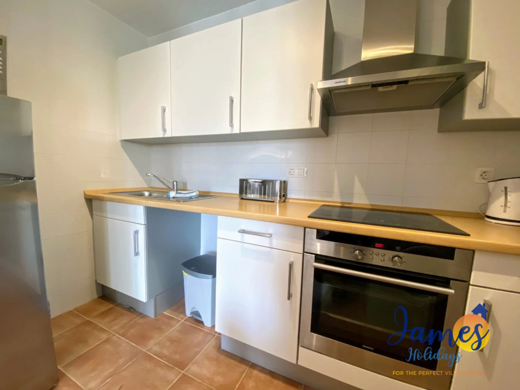 Panorama Golf 1st floor apartment with Comm Pool VM20