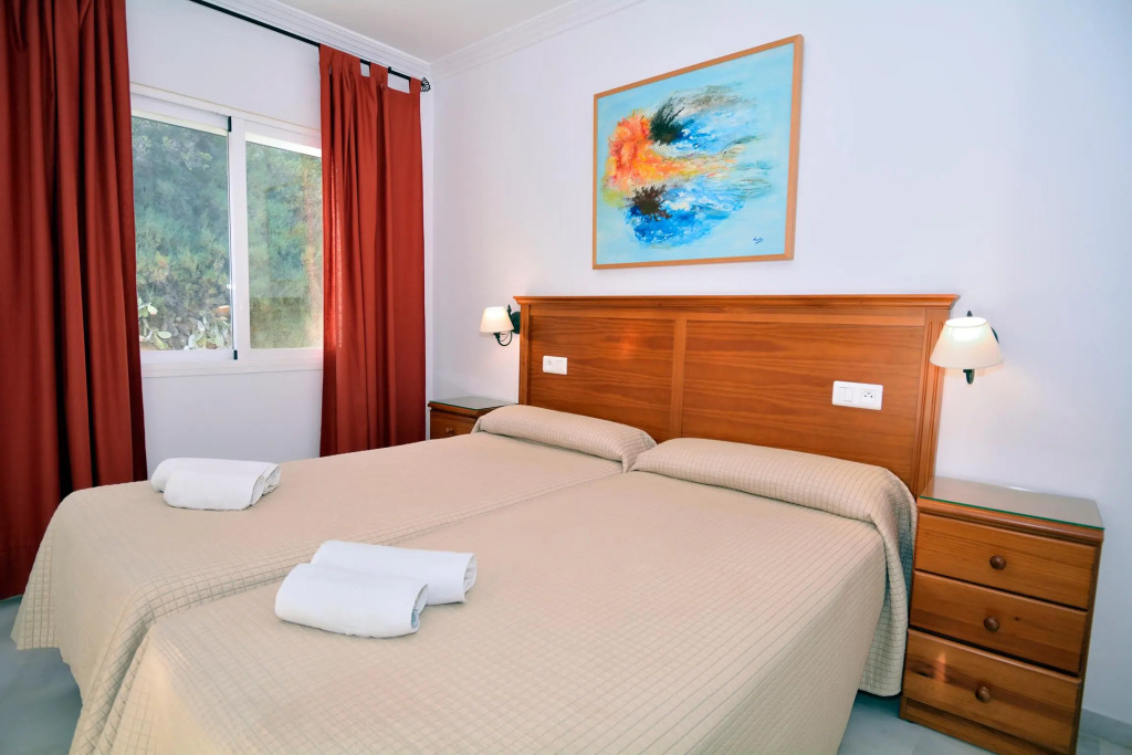 Apartamentos HC Burriana Playa