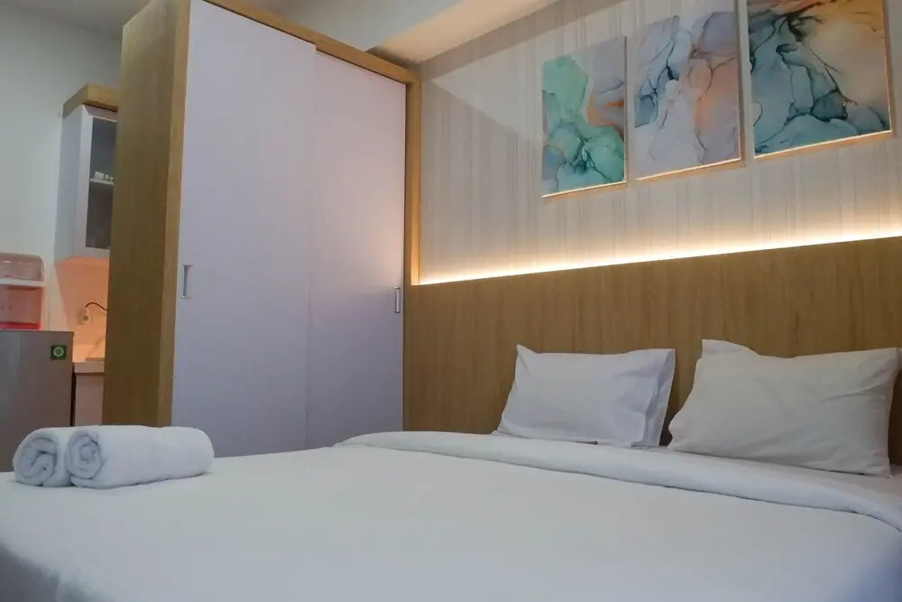 Comfy Studio Apartment Connected to Mall at Benson Supermall Mansion