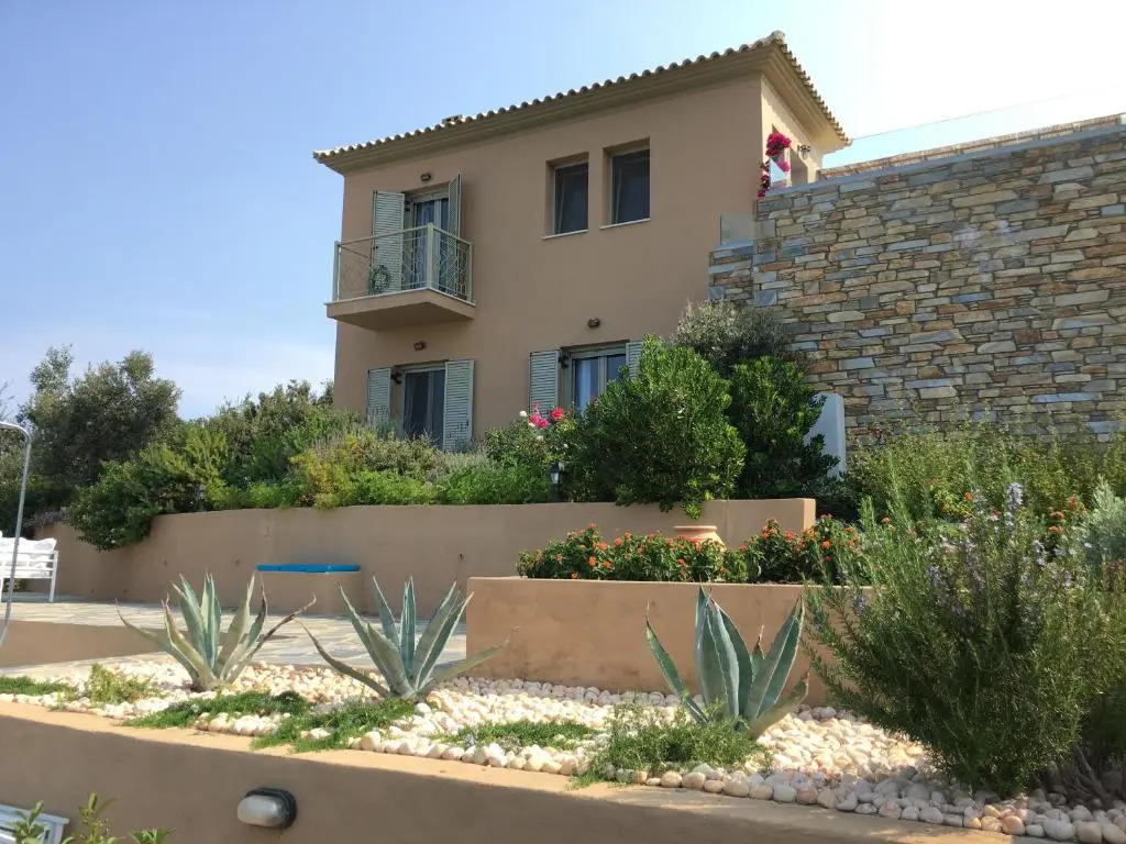 Luxury villa + guest house couchers de soleil mer