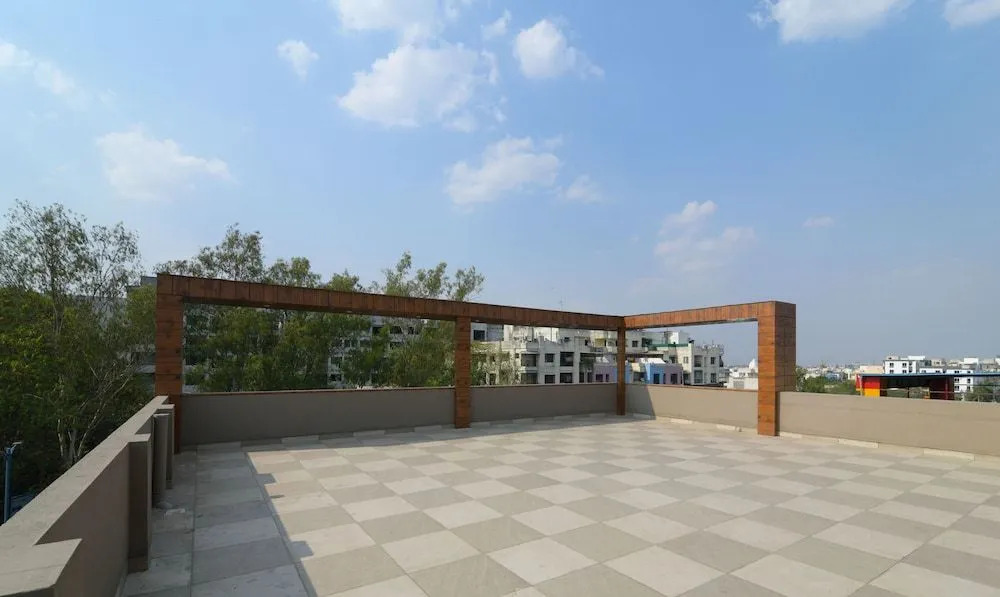 Treebo Avadh Residency
