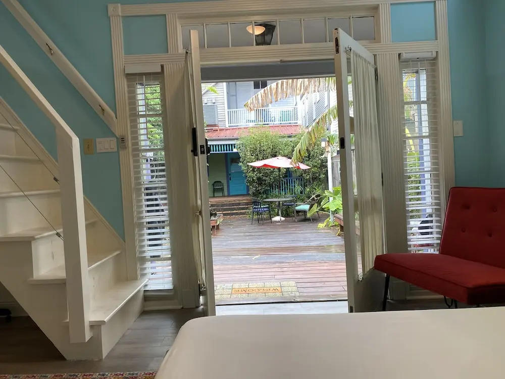Creole Gardens Guesthouse and Inn