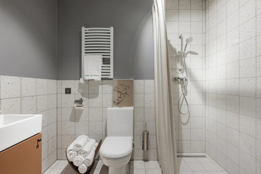 Solo Society Hybrid Hotel Vilnius