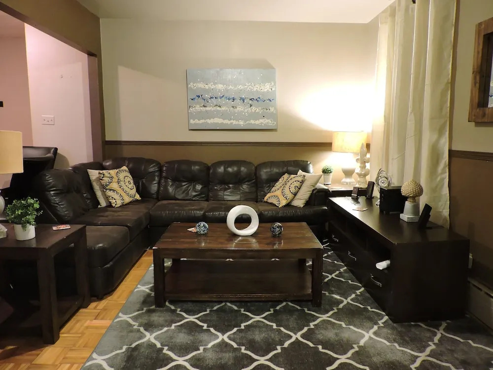 Apartment on 5th Avenue