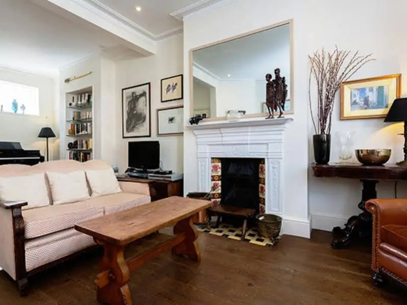 Veeve  House Lysia Street Fulham