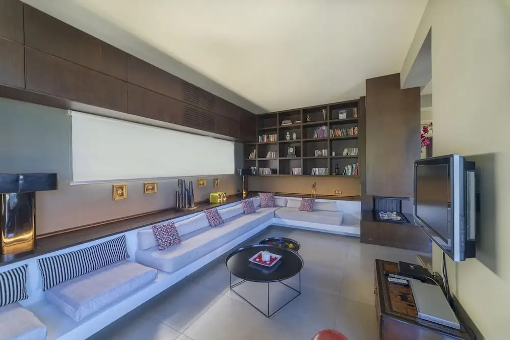 Villa Sfedami With Private Pool and Children Safet