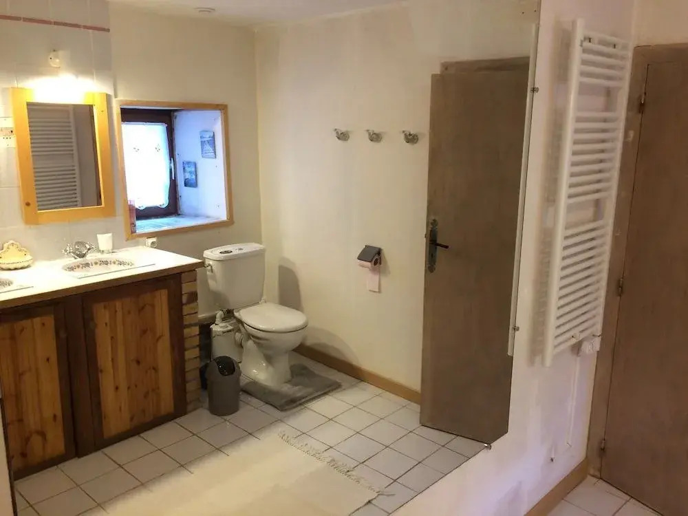Chambre dhôte la Fessille B&B piscine et spa 2 personnes