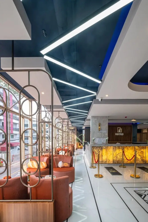Metro Hotel Phahonyothin 35