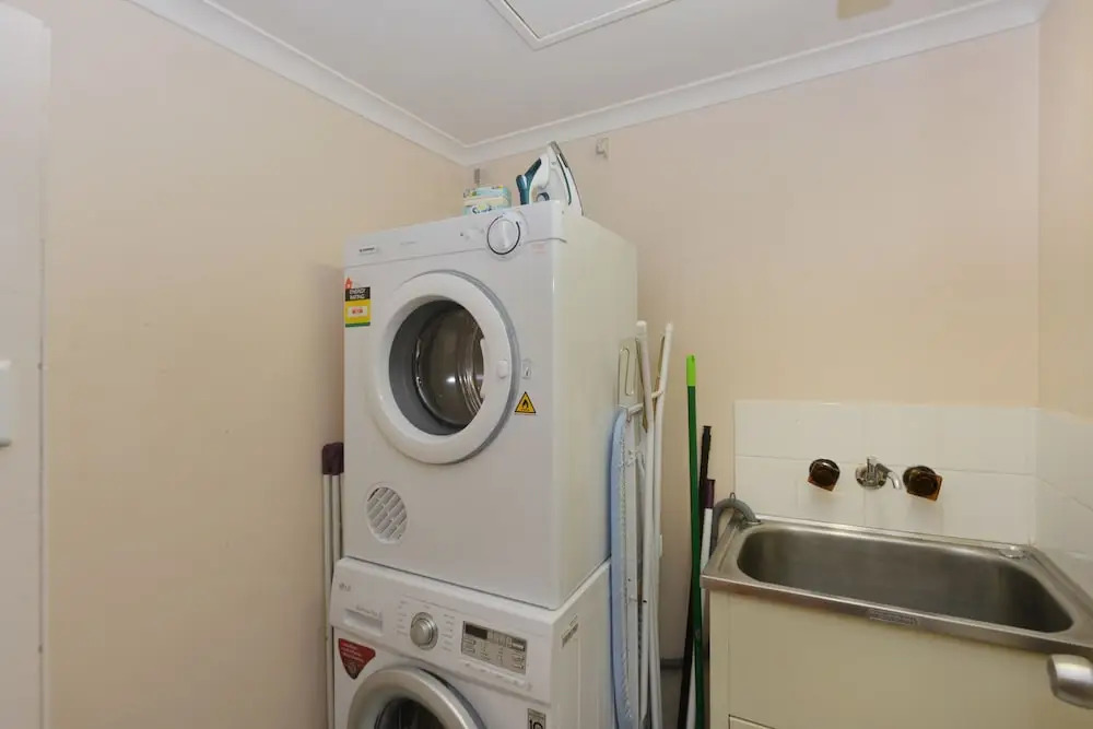 Paringa Beachfront Apartments