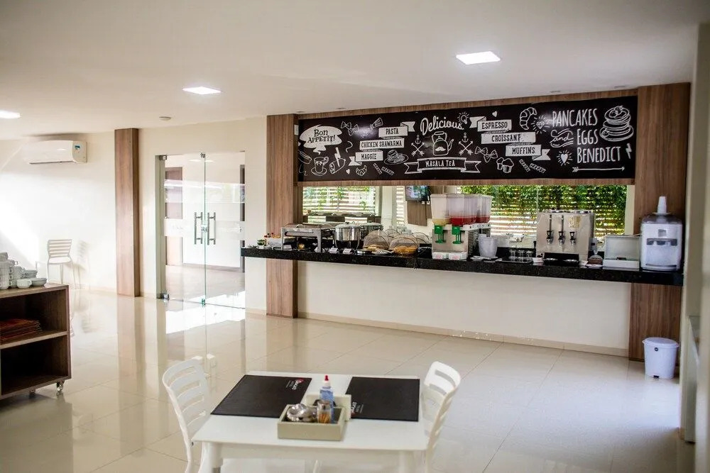 Ozaki's Hotel
