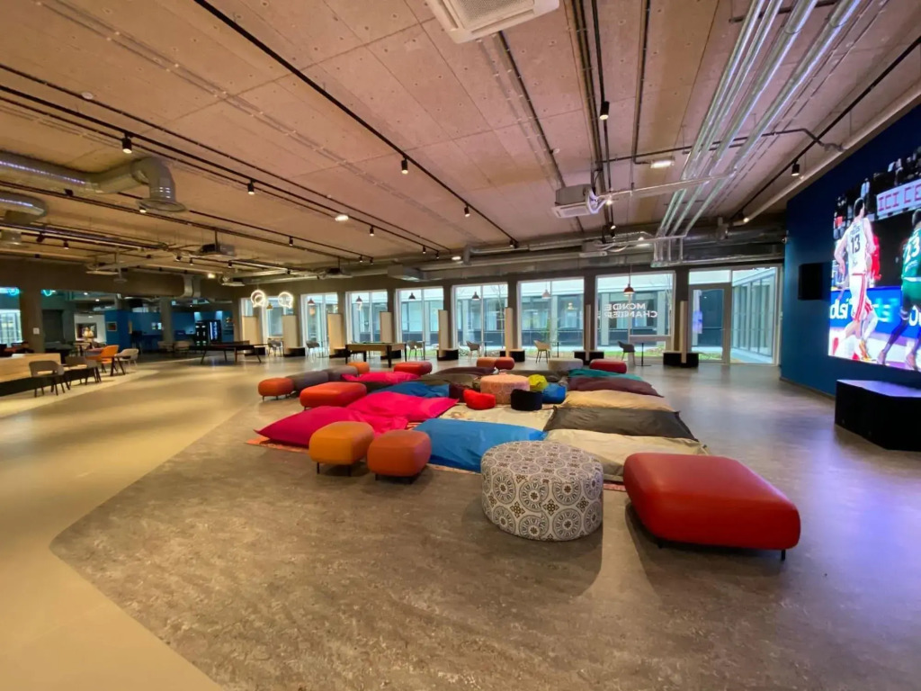 ECLA Paris Massy Palaiseau