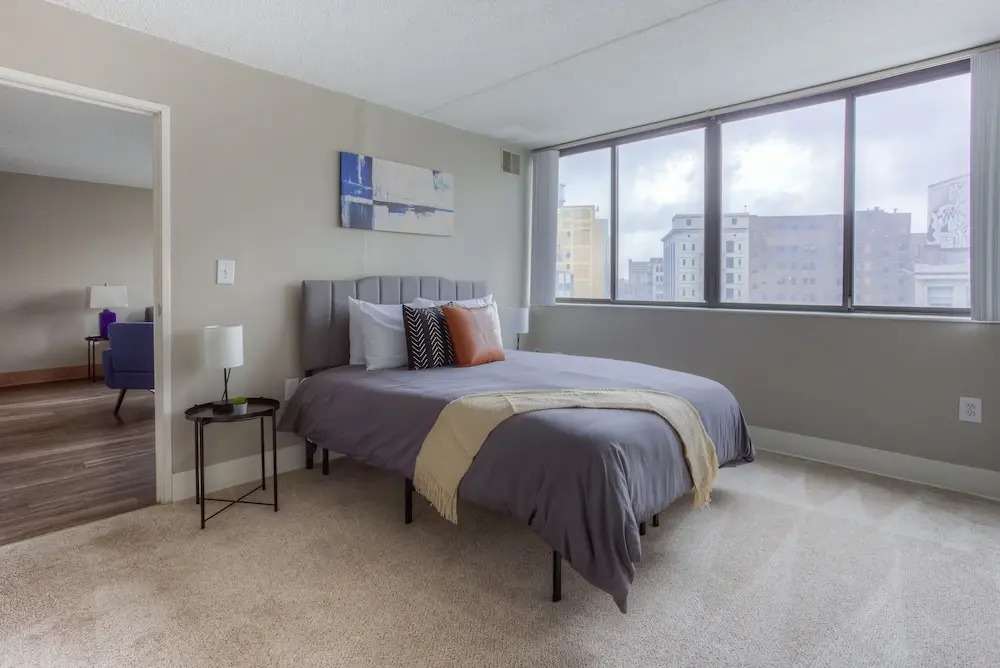 FRONTDESK 1431 Washington Blvd Apts Downtown Detroit