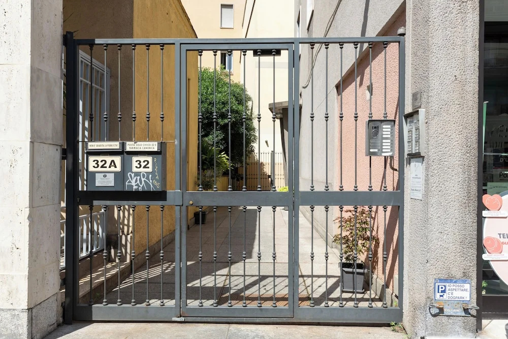 notaMI - Canonica 32 - Arco della Pace