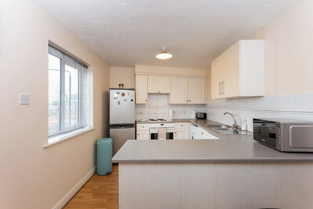 3 Bedroom Flat Near Canary Wharf
