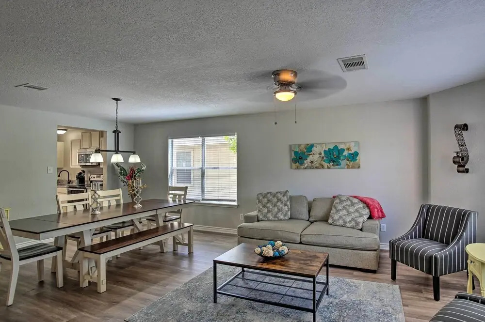 Spacious San Antonio Home ~ 9 Miles to Usta!