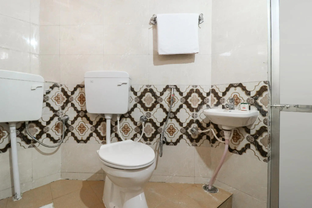 OYO 70291 New Suhani House