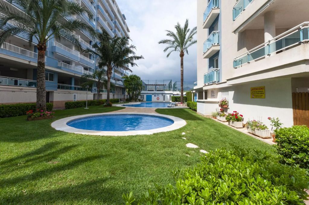 CORALINA - Apartment with shared pool in Playa de Gandia. Free WiFi