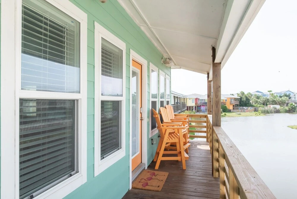 Beach Therapy 4 Bedroom Home