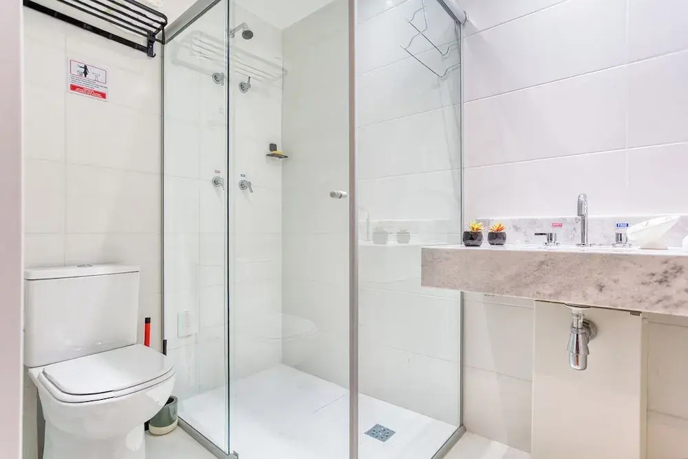 Flat na Vila Mariana c Varanda pr x ao Metr