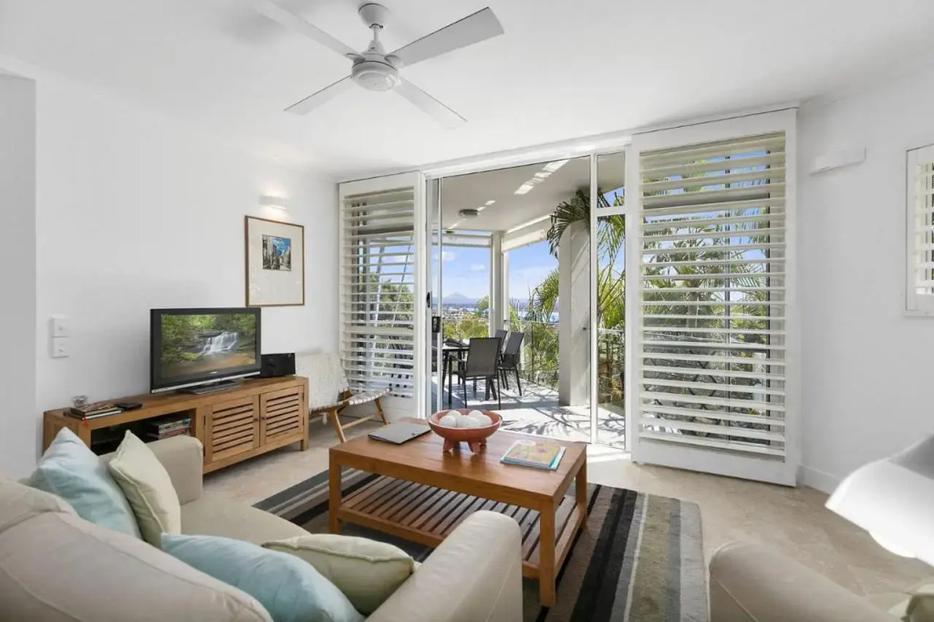 76 Upper Hastings Street Apartment