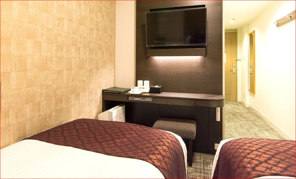 Toshi Center Hotel