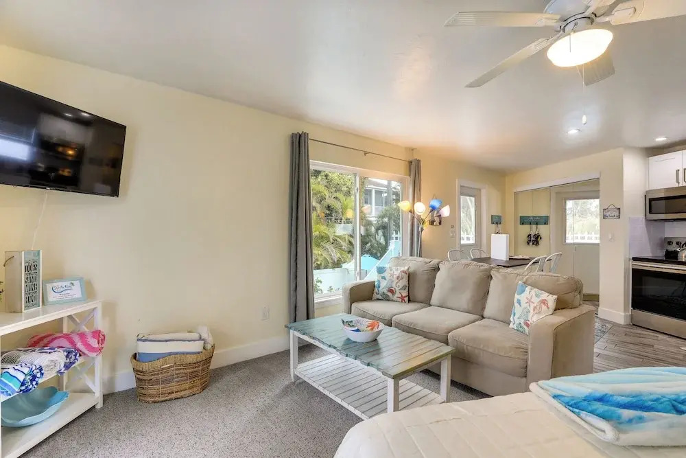 Siesta Key Dream Inn Rental - Close to Village
