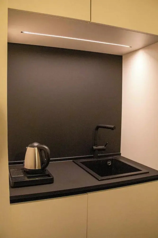 MARI Luxury Rooms and Suites