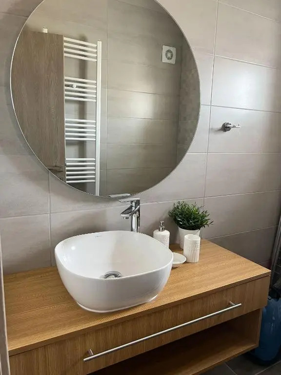 Clio Luxury Apartments